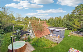 3 Bedroom Stunning Home In Ebeltoft, Ebeltoft